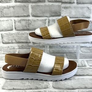 Italian Shoemakers Women's Size 8 Italy Made Brown Croc Elastic Sandals